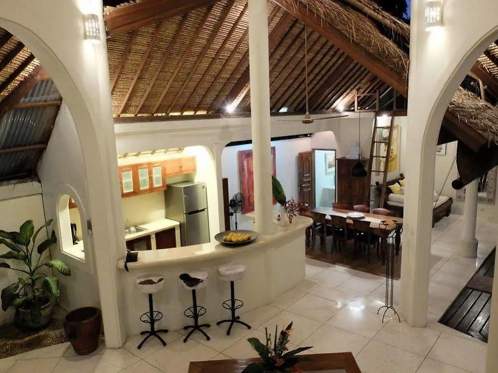 Umah Maya Villa Seminyak 4*,
